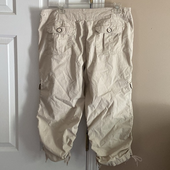 Madison Women’s Cream Drawstring Cargo Pants Size 12 Y2K - Picture 2 of 5